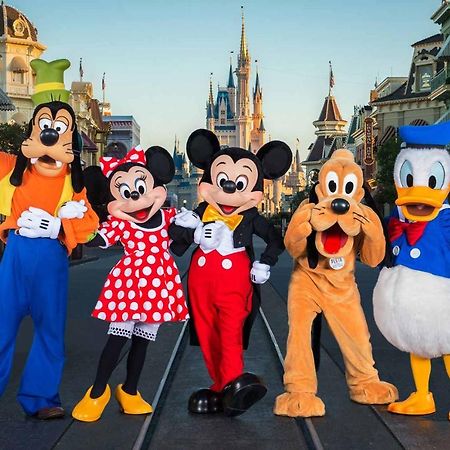 Superbe Villa Au Pied De Disneyland Et Val D'Europe Serris Exterior photo